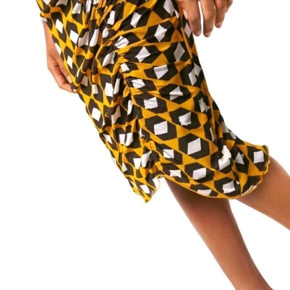 Diane Von Furstenburg Cristy Ruched Mesh Skirt - Picture 3 of 8